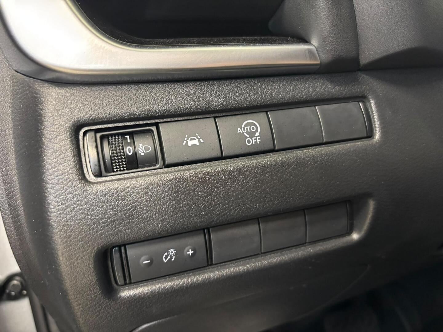 NISSAN Qashqai 2024