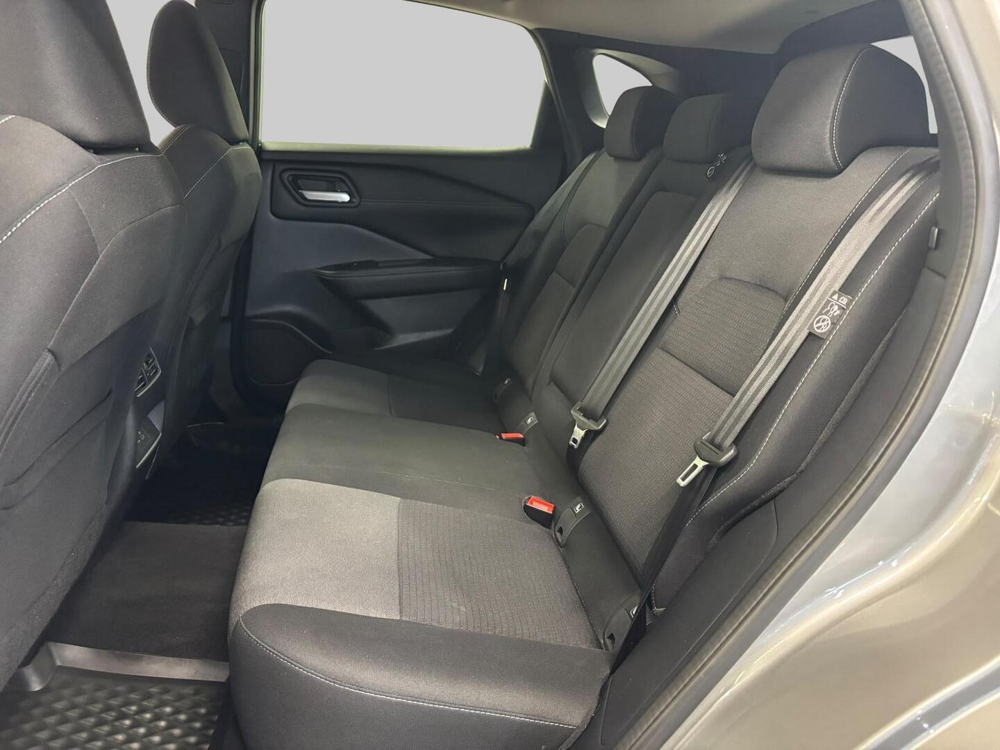 NISSAN Qashqai 2024