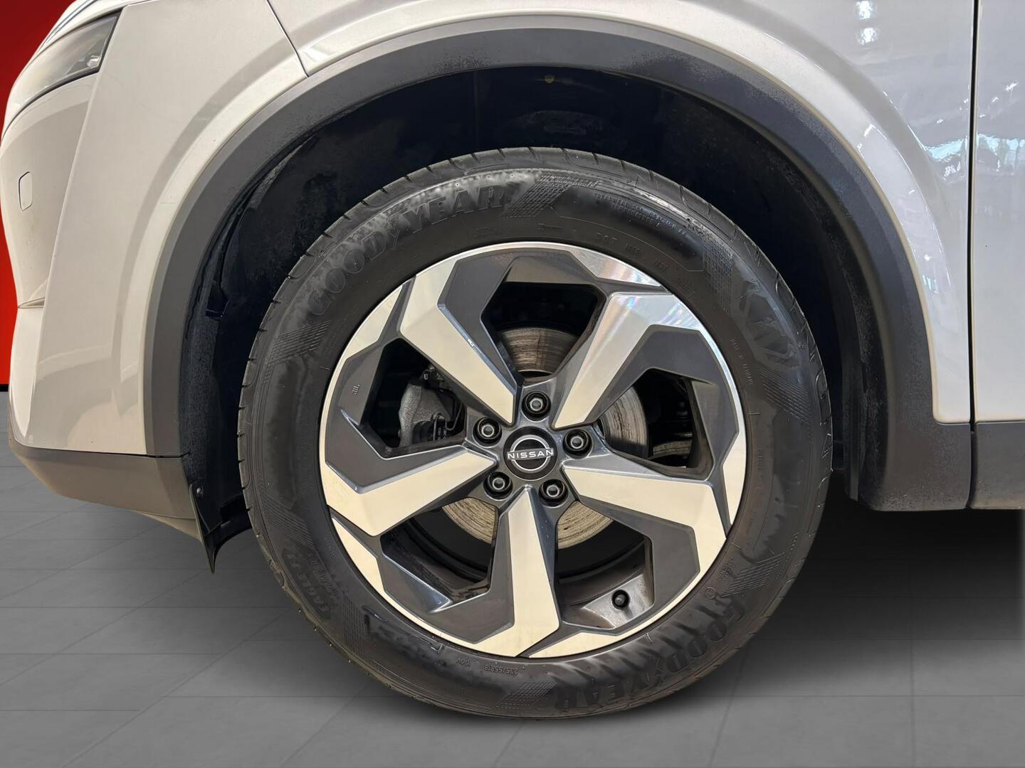 NISSAN Qashqai 2024