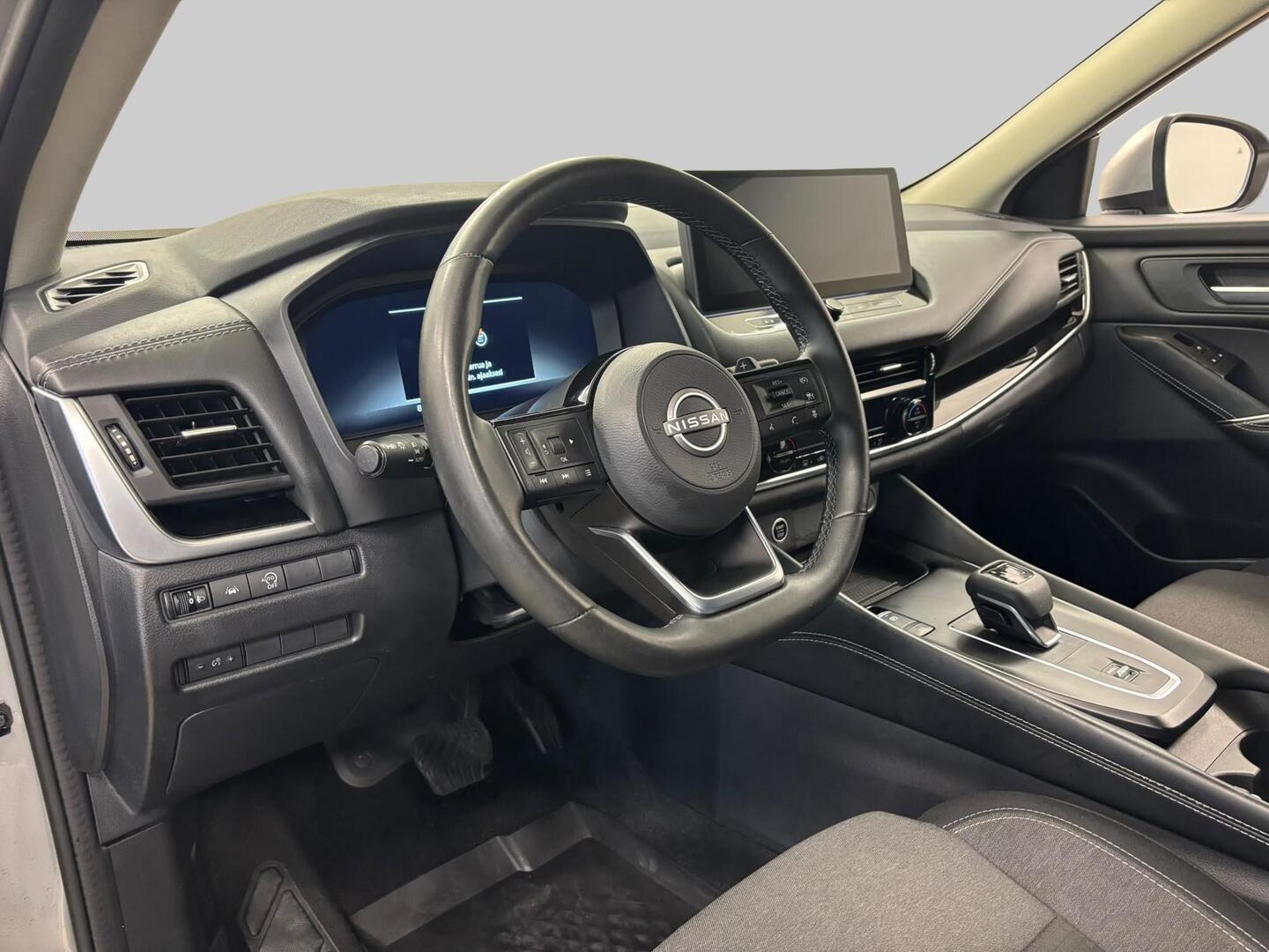 NISSAN Qashqai 2024