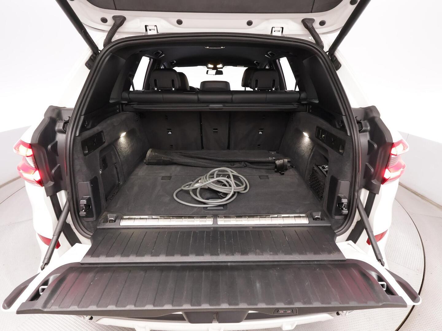 BMW X5 2023