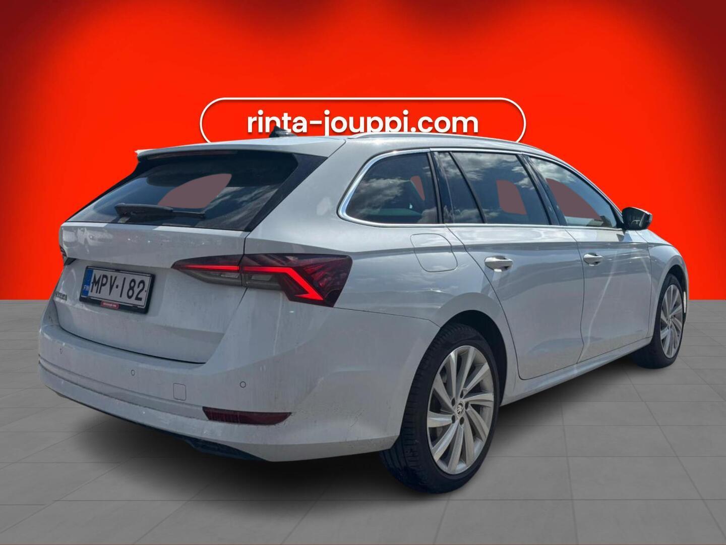 SKODA OCTAVIA 2021