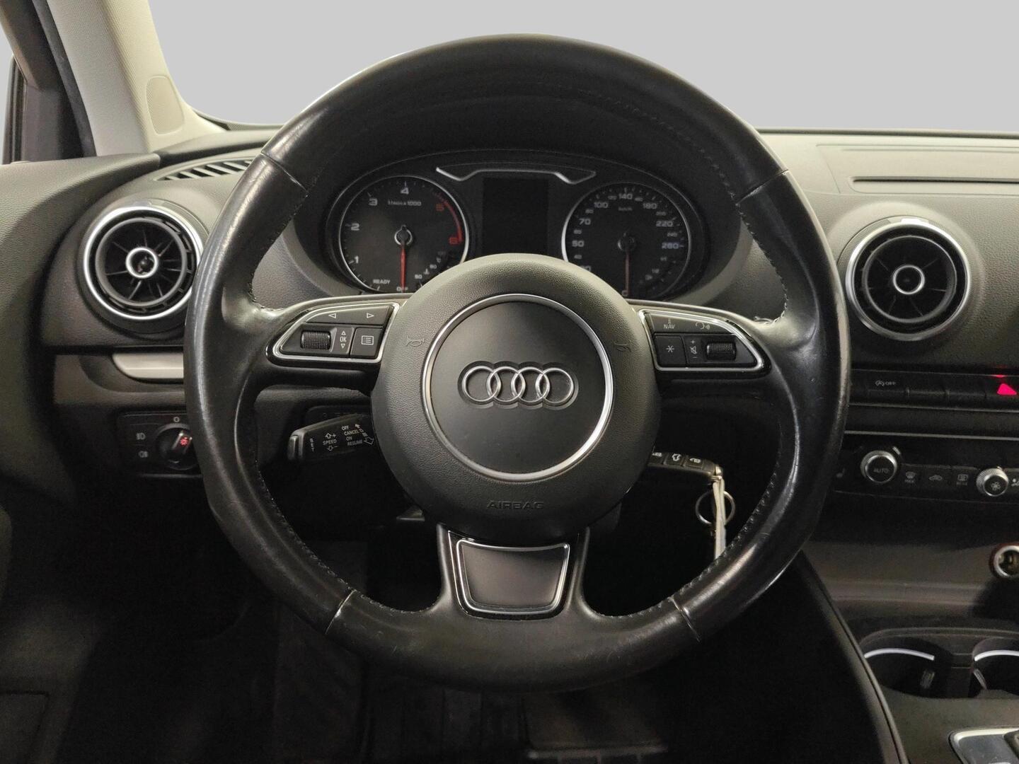 AUDI A3 2016