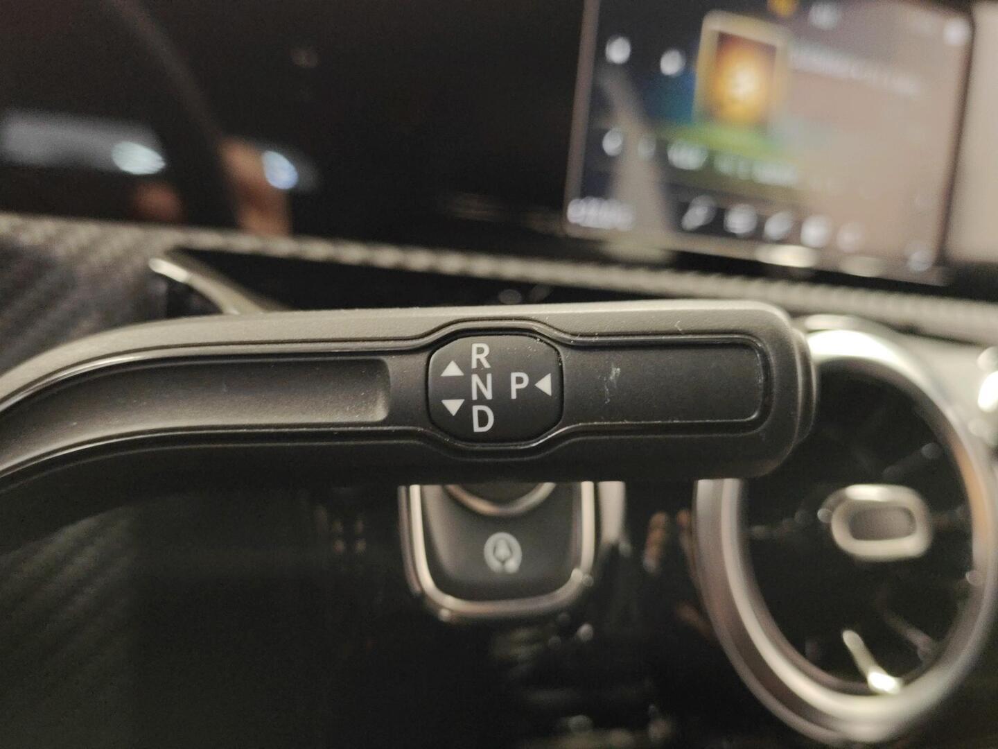MERCEDES-BENZ A 2019