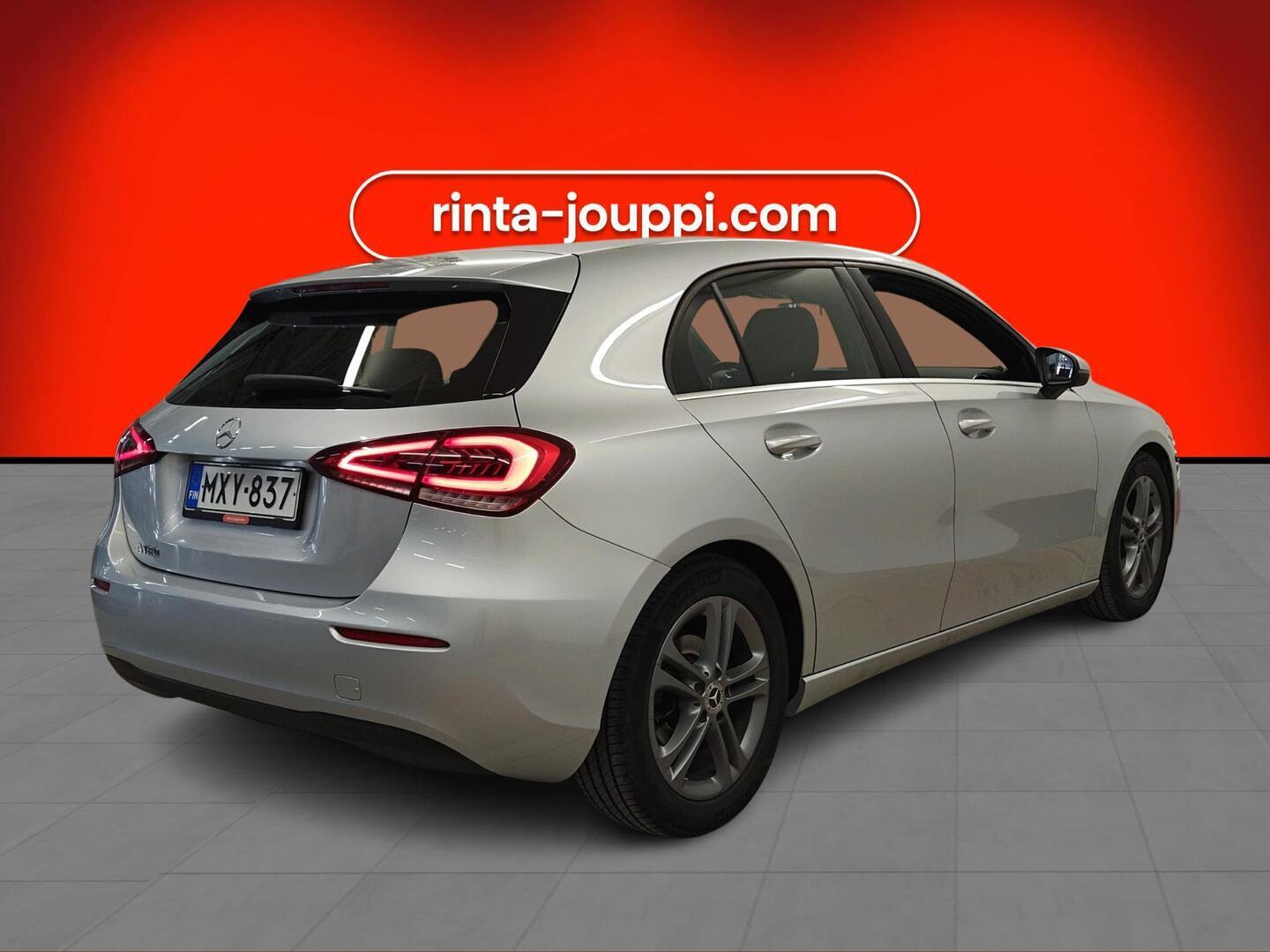 MERCEDES-BENZ A 2019