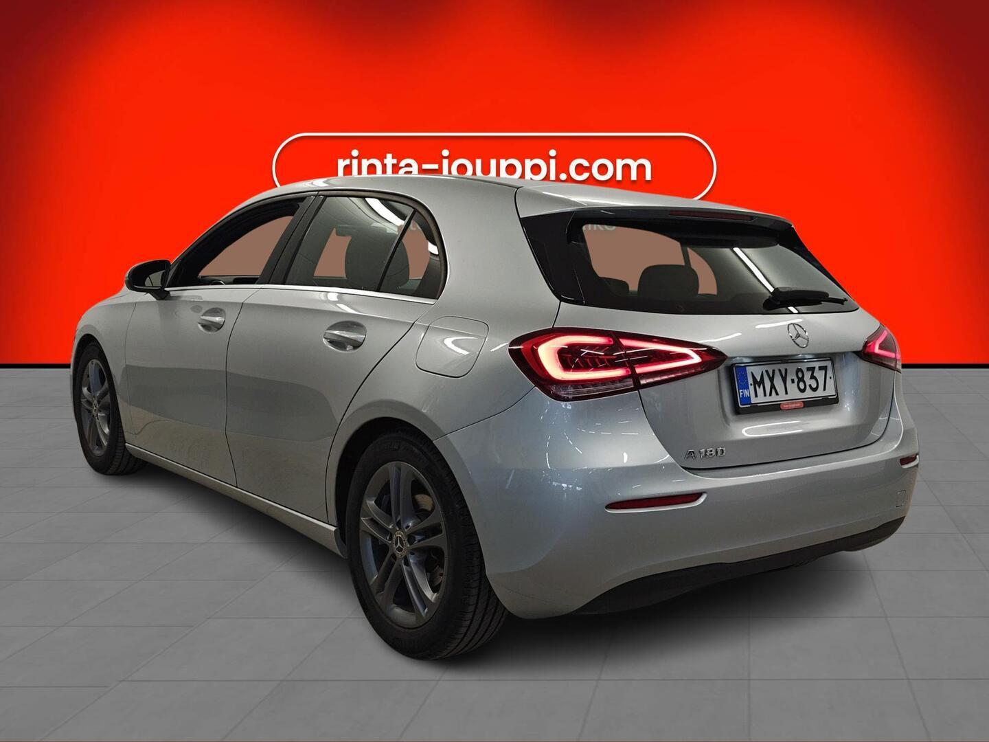 MERCEDES-BENZ A 2019