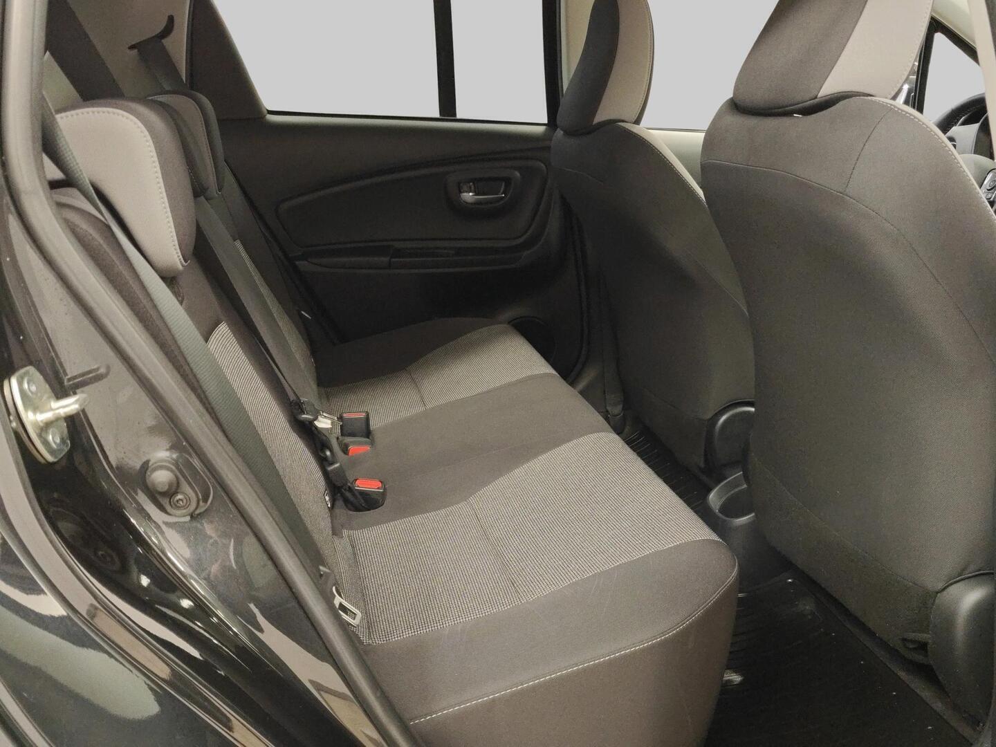 TOYOTA Yaris 2020