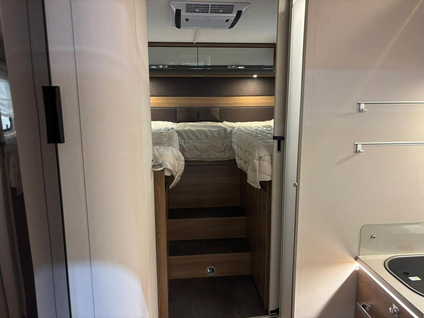 DETHLEFFS TREND I 7057DBM 2021