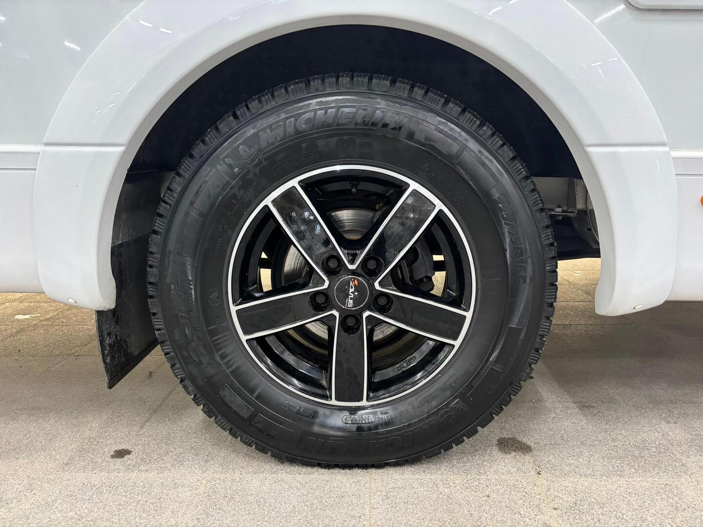 DETHLEFFS TREND I 7057DBM 2021