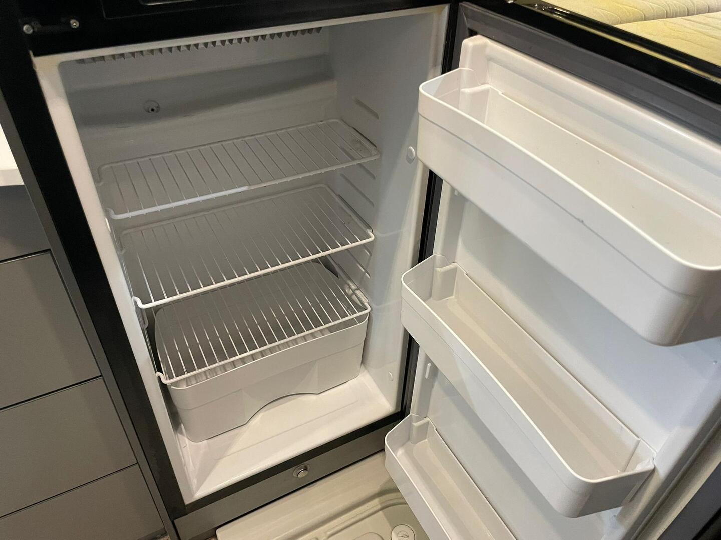 ADRIA TWIN 600 SPT 2015