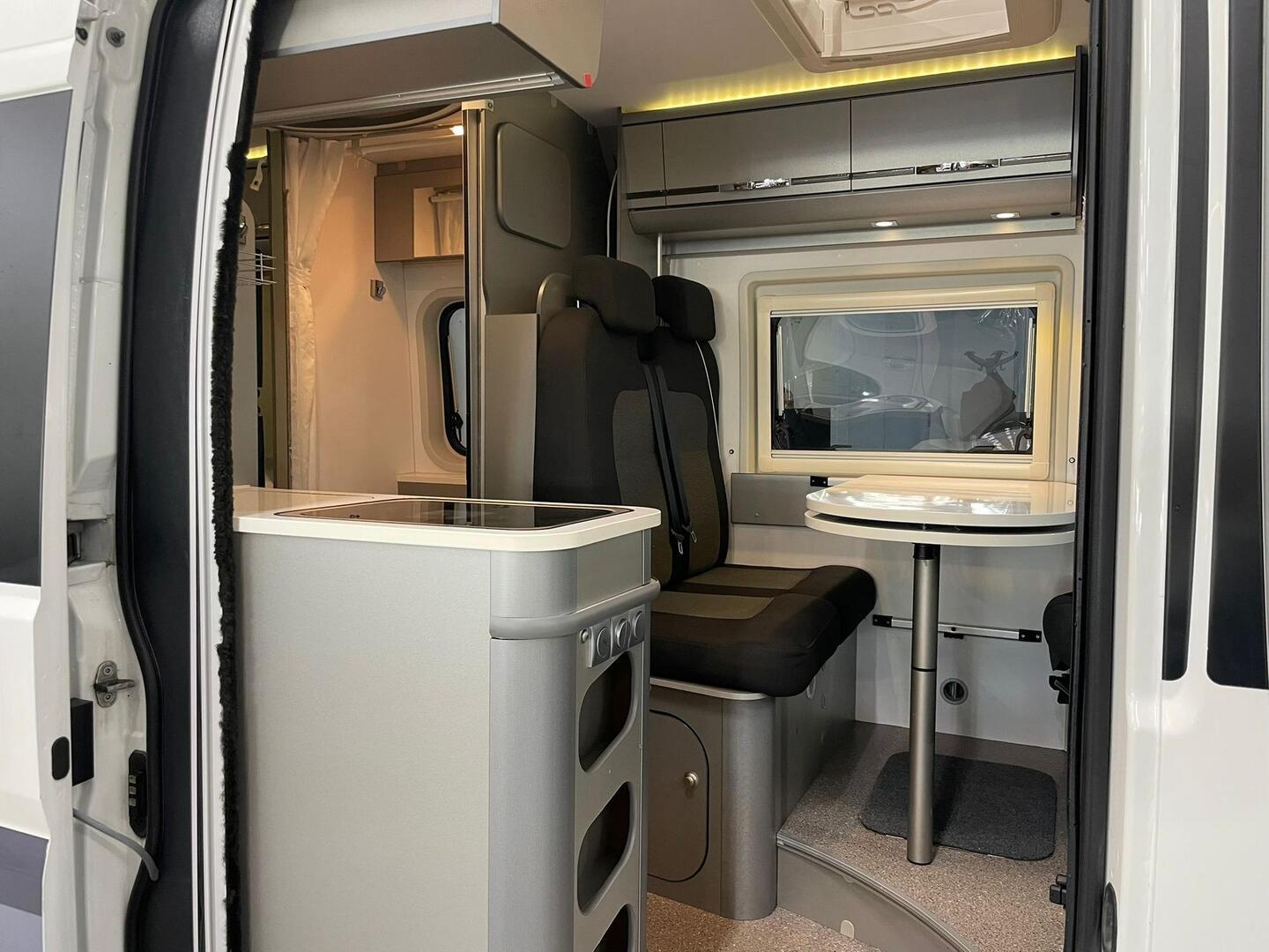 ADRIA TWIN 600 SPT 2015