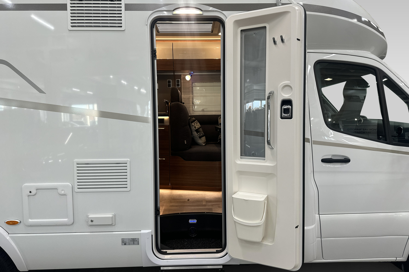 HYMER BMCT 690 2025