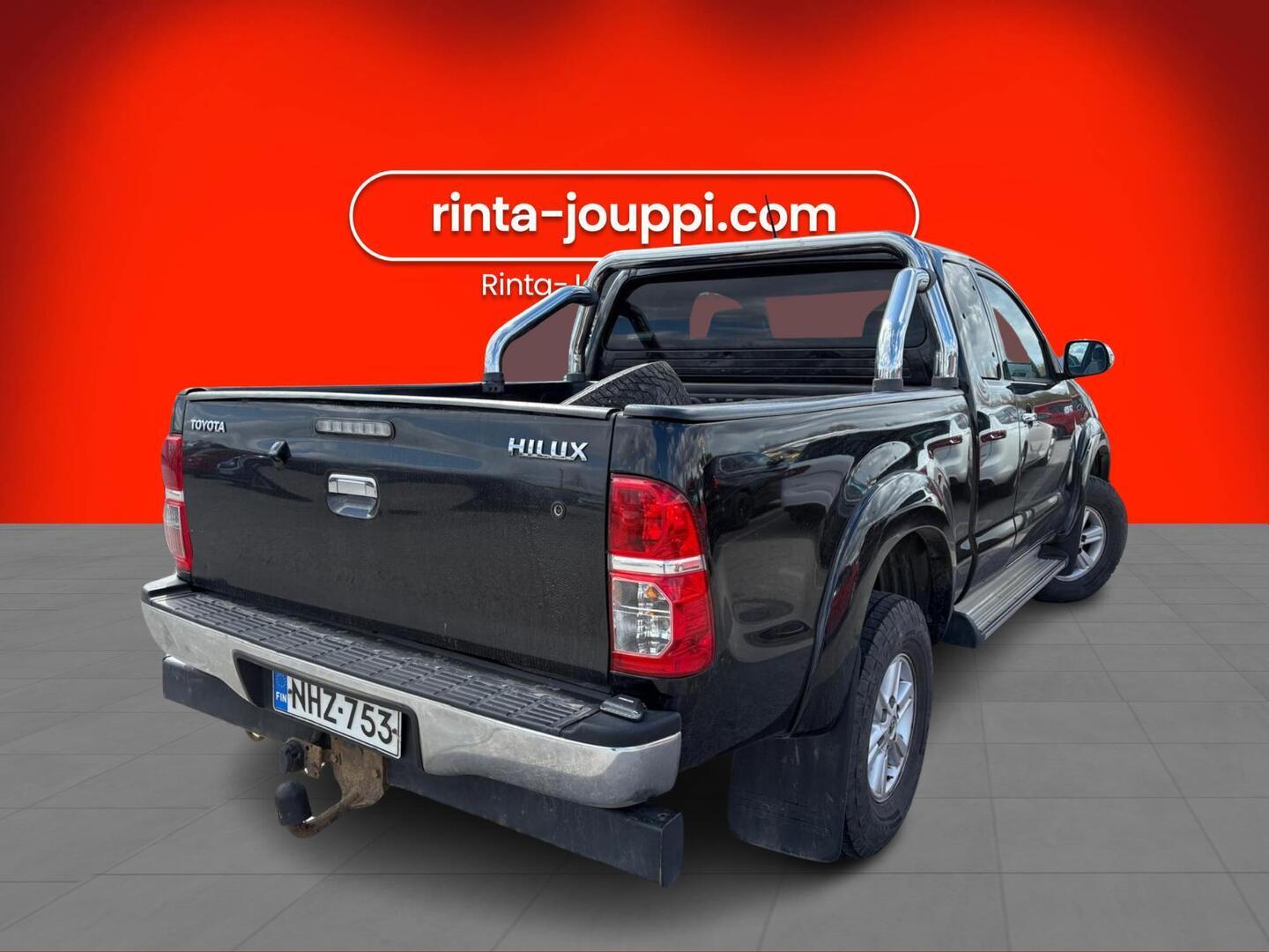 TOYOTA Hilux 2012