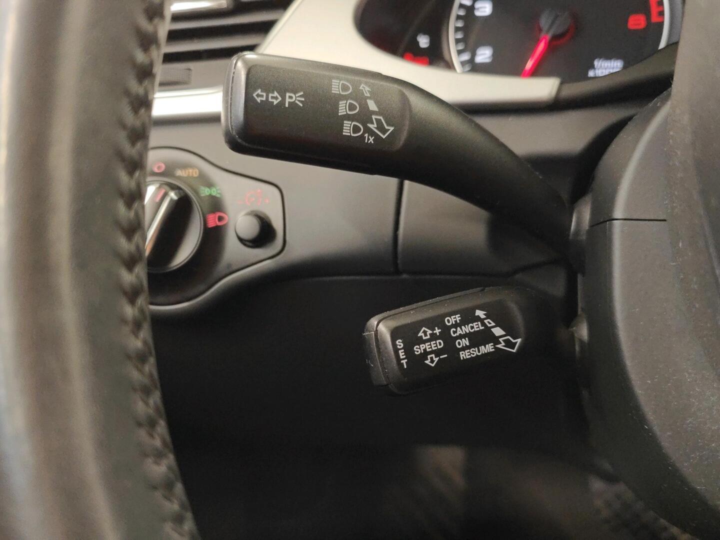 AUDI A4 2011