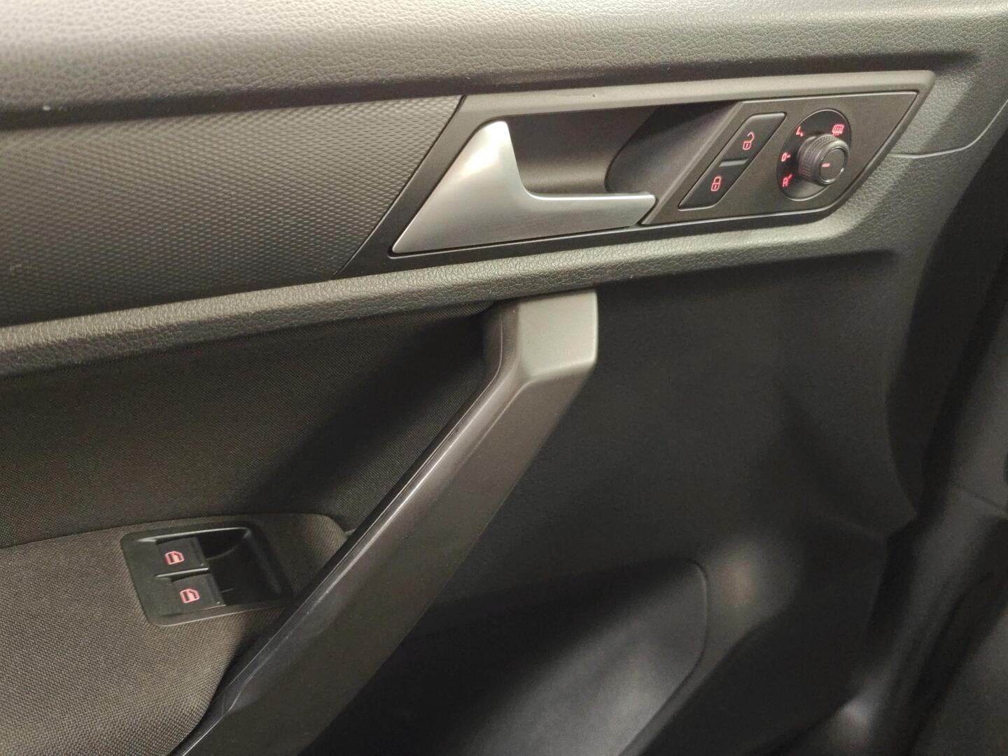 VOLKSWAGEN Caddy Maxi 2016