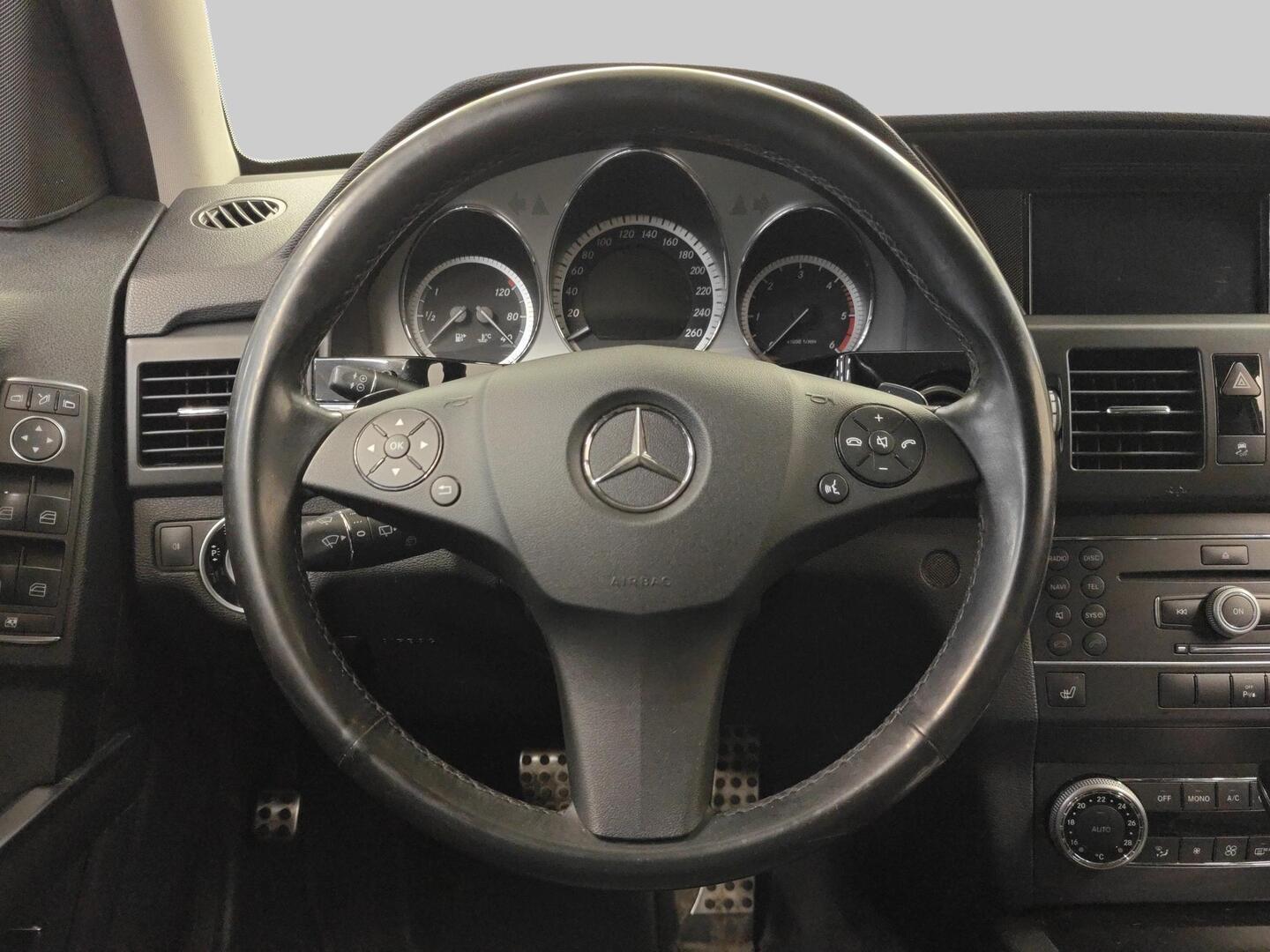 MERCEDES-BENZ GLK 2012