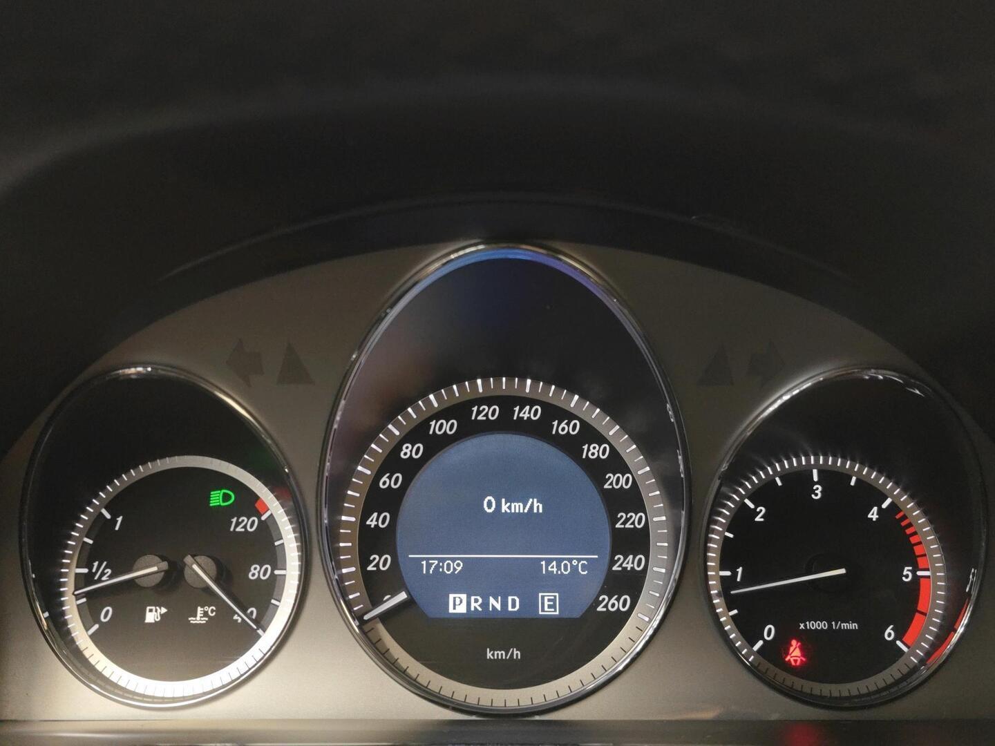 MERCEDES-BENZ GLK 2012