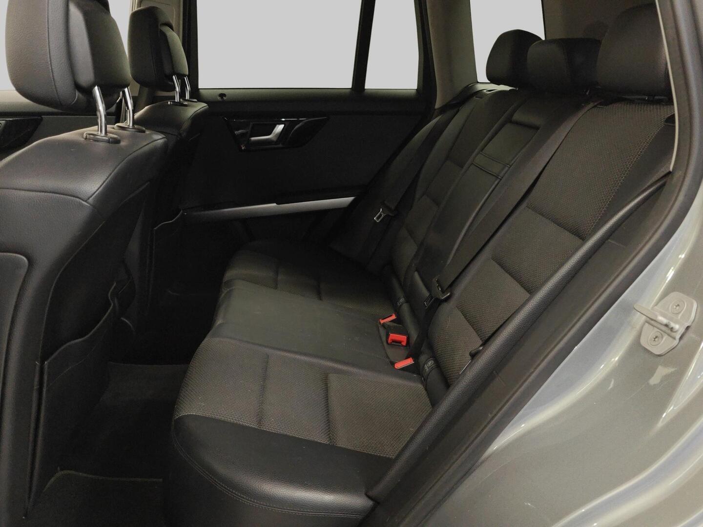 MERCEDES-BENZ GLK 2012