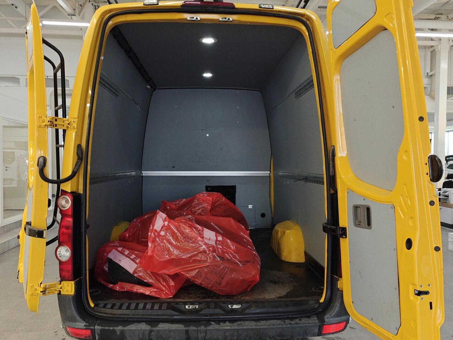 VOLKSWAGEN Crafter 2016