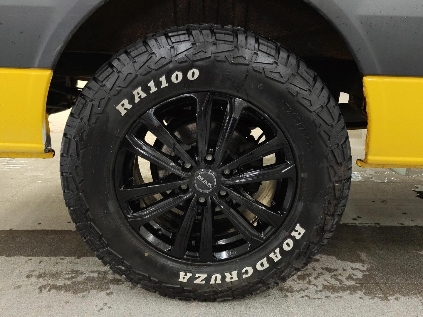 VOLKSWAGEN Crafter 2016