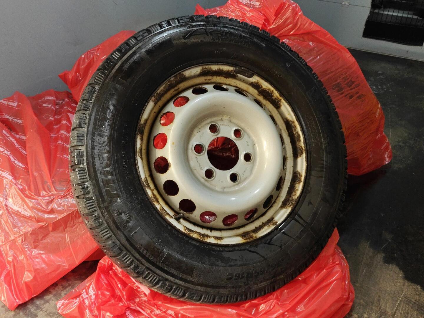 VOLKSWAGEN Crafter 2016