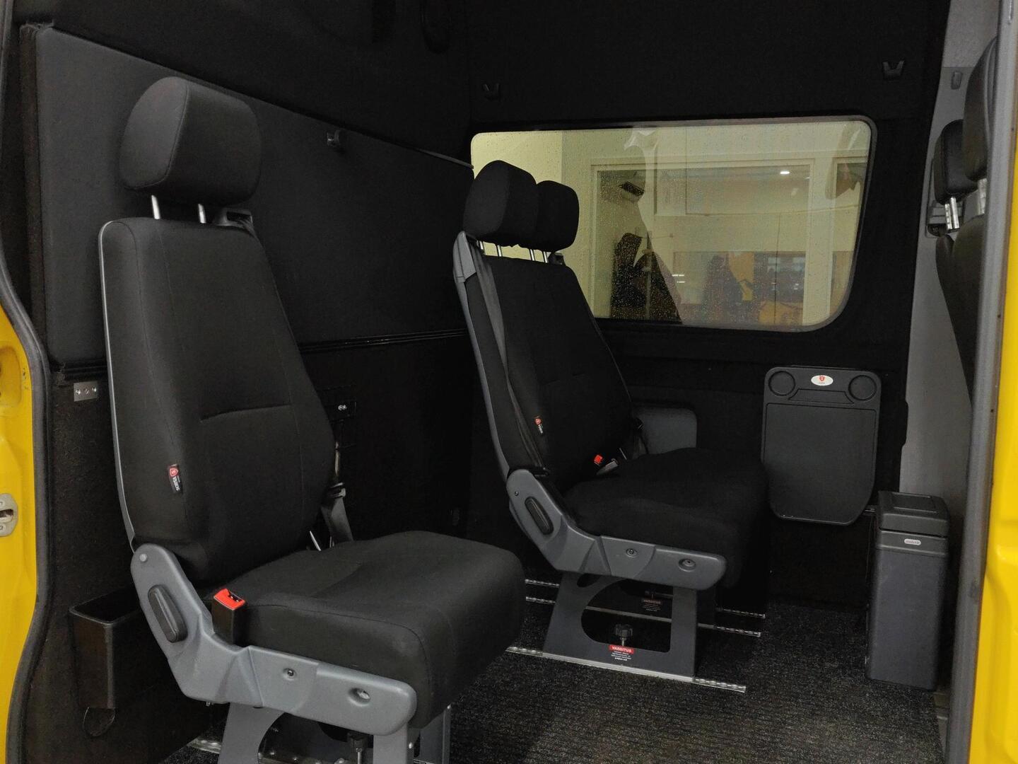 VOLKSWAGEN Crafter 2016