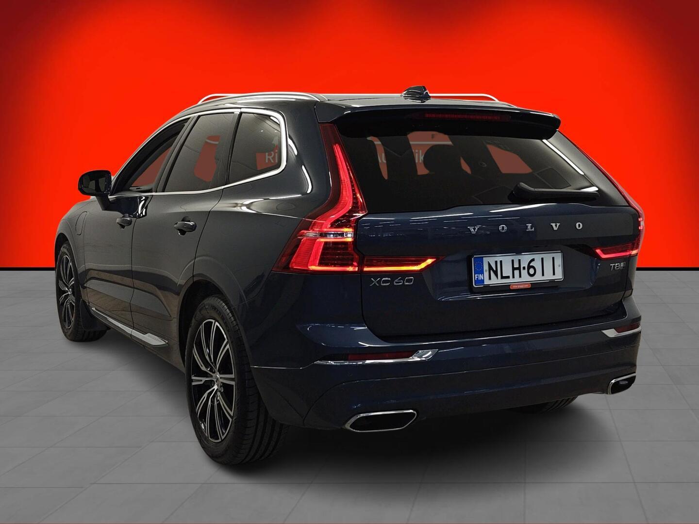 VOLVO XC60 2018