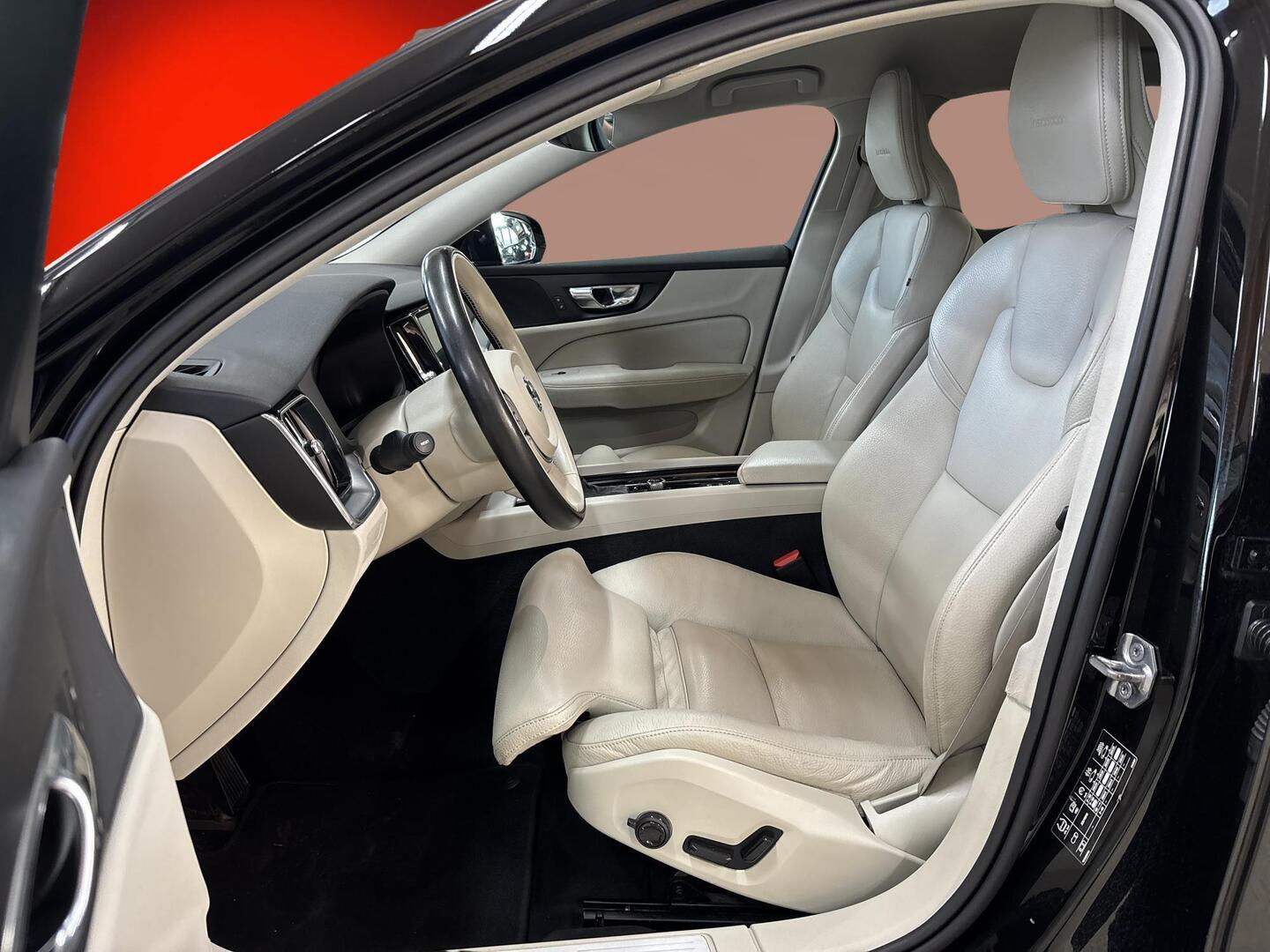 VOLVO V60 2019