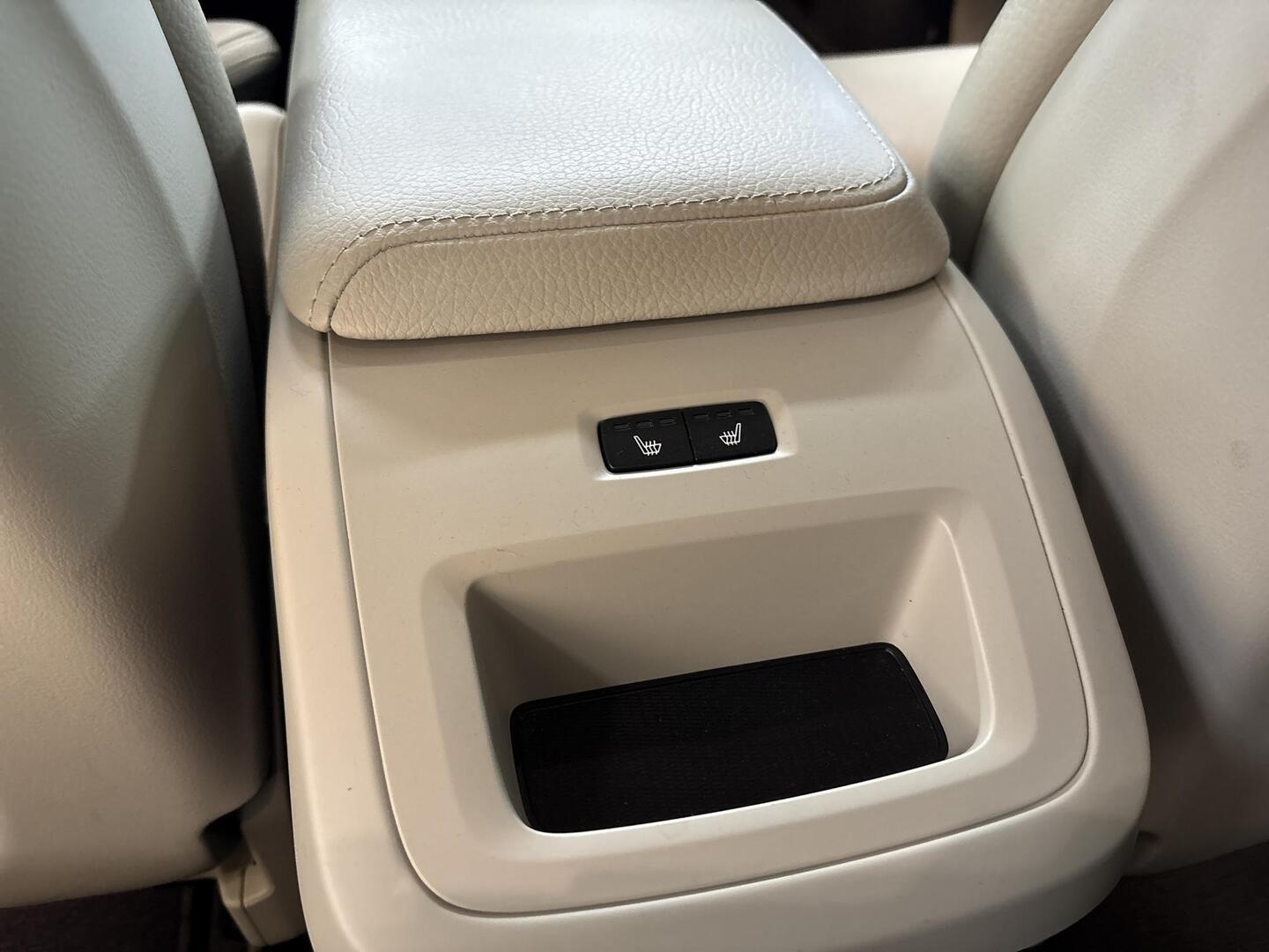 VOLVO V60 2019