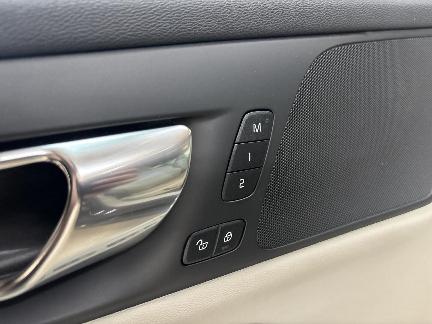VOLVO V60 2019