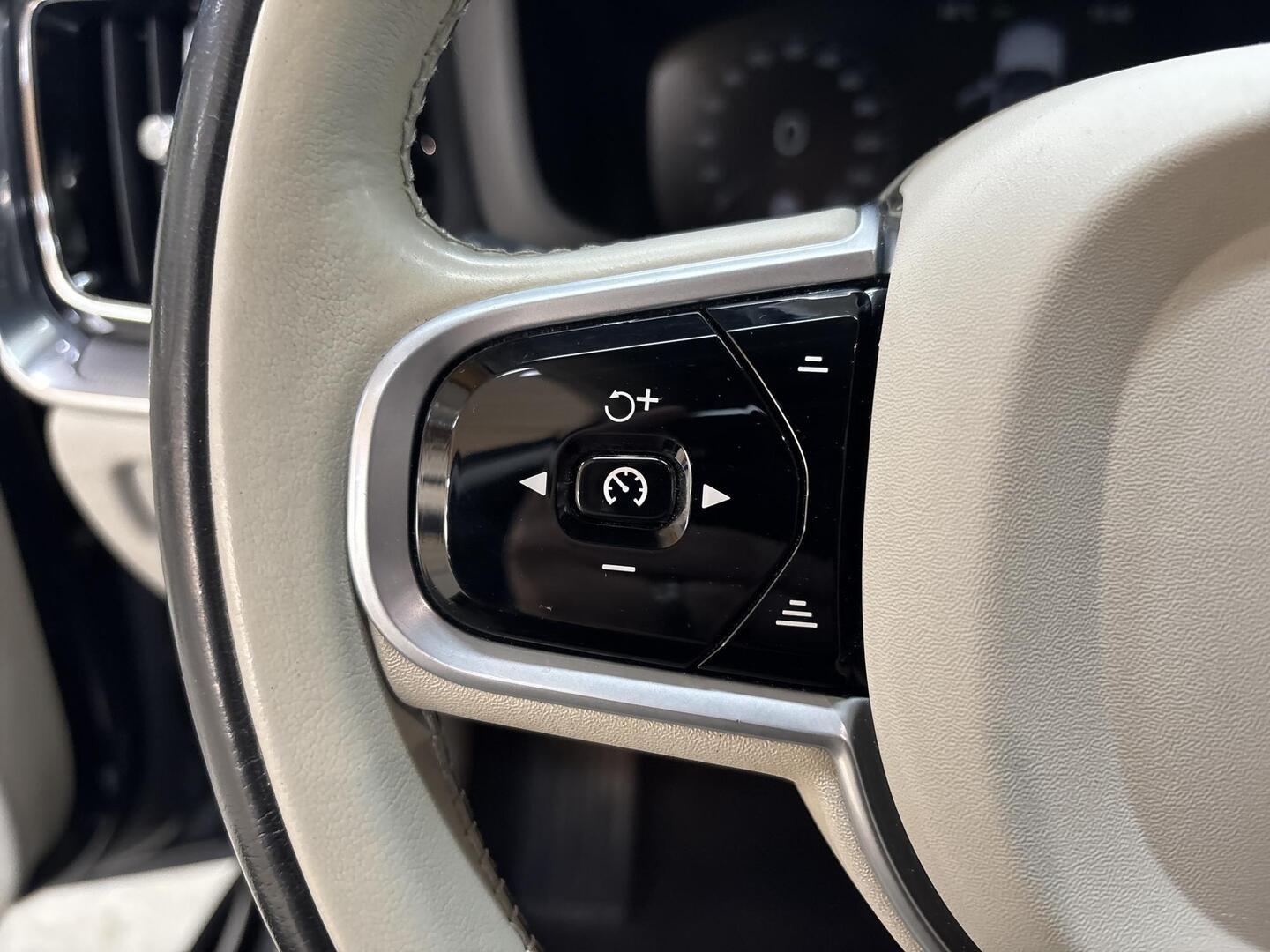 VOLVO V60 2019