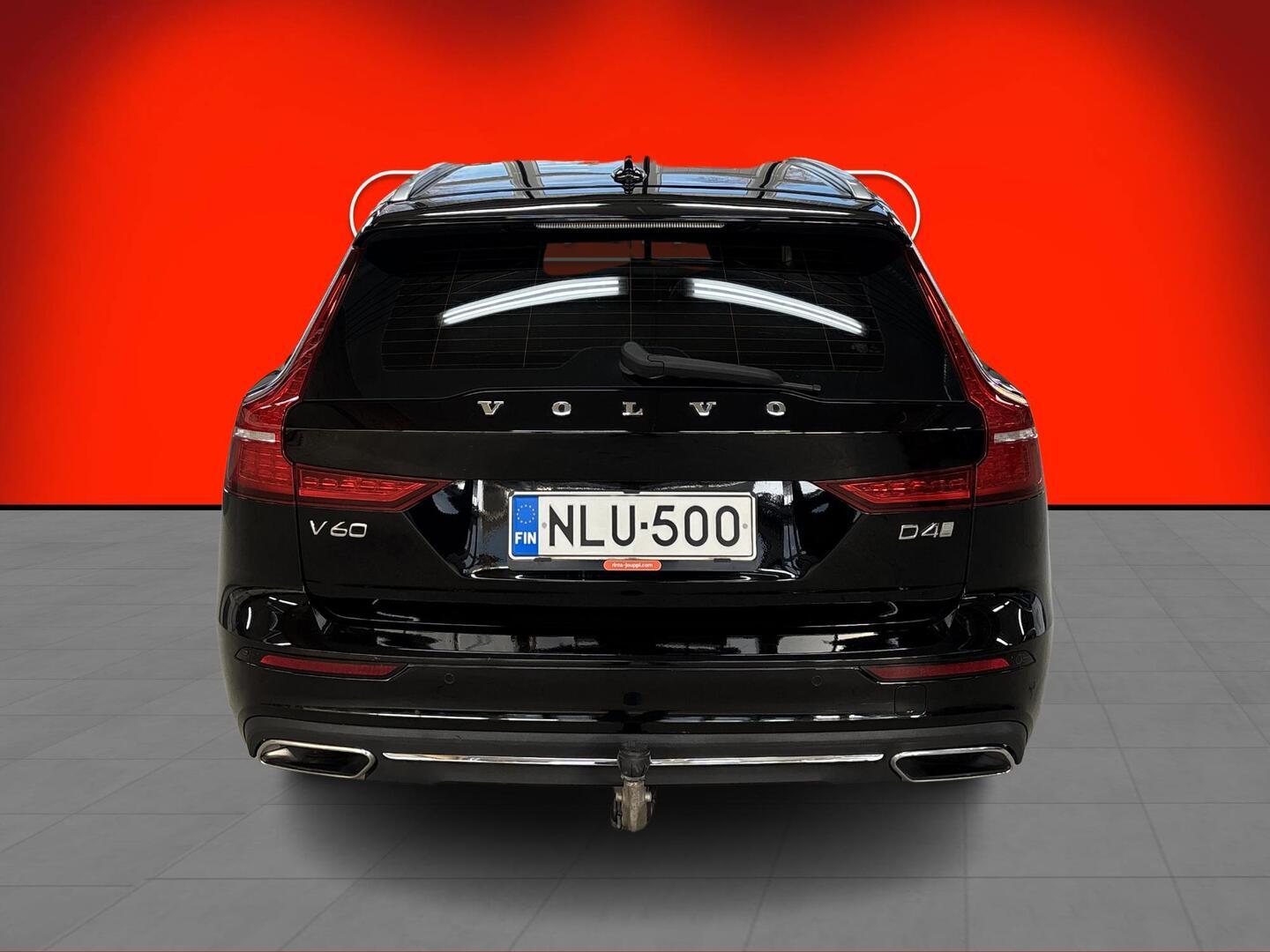 VOLVO V60 2019