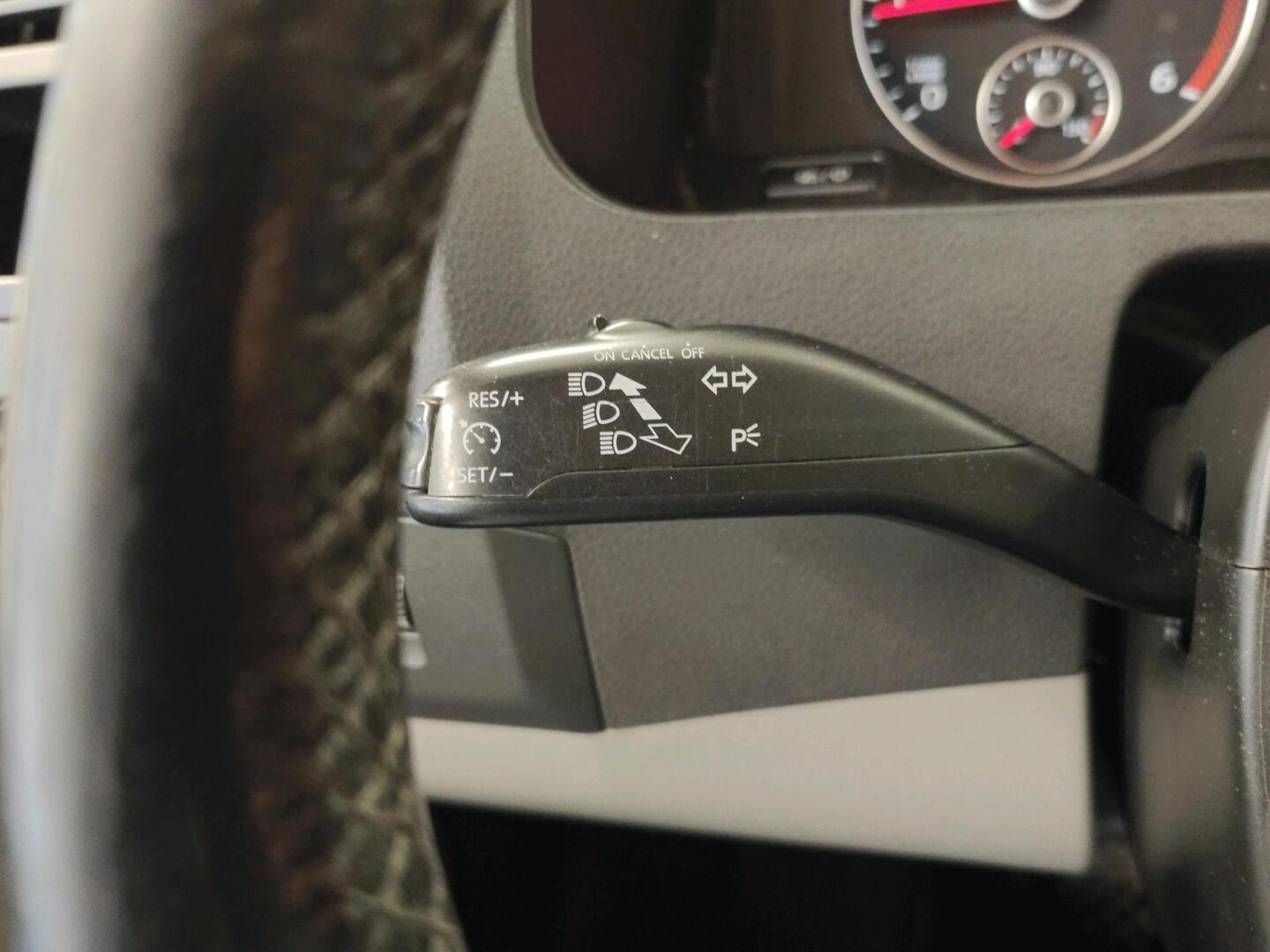 VOLKSWAGEN Transporter 2015
