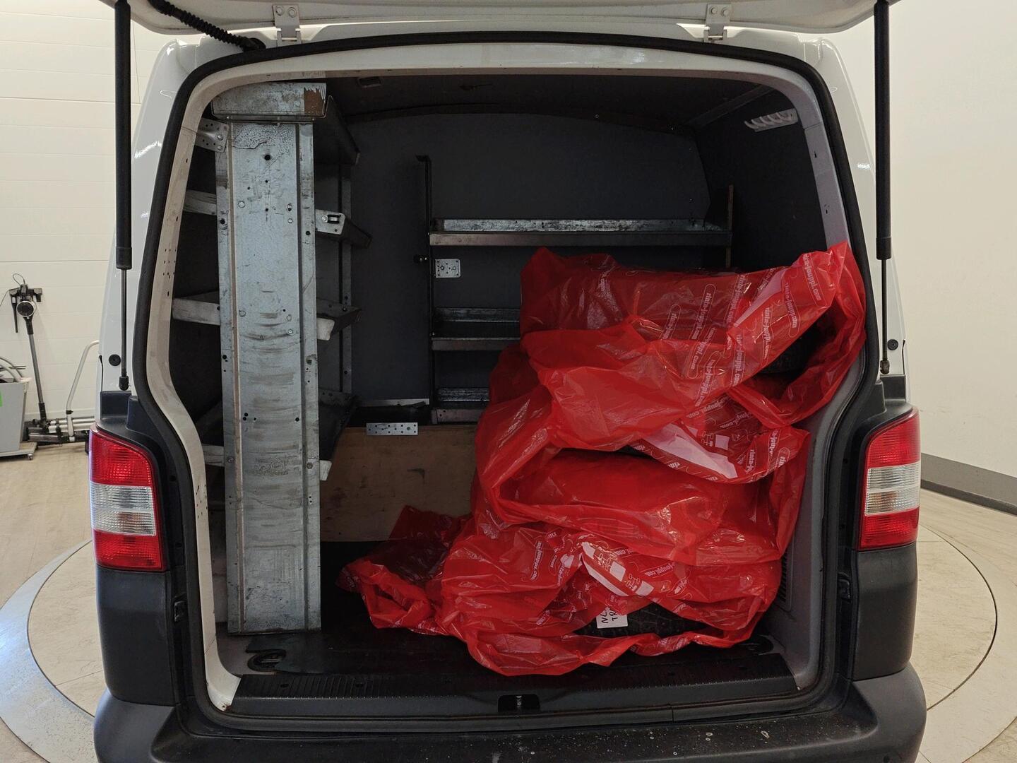 VOLKSWAGEN Transporter 2015