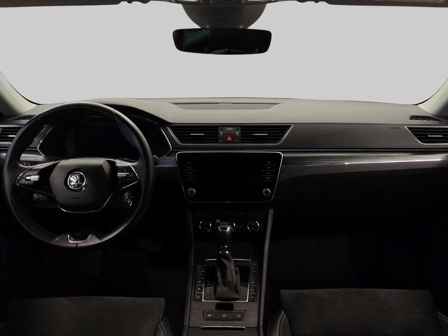 SKODA Superb 2021