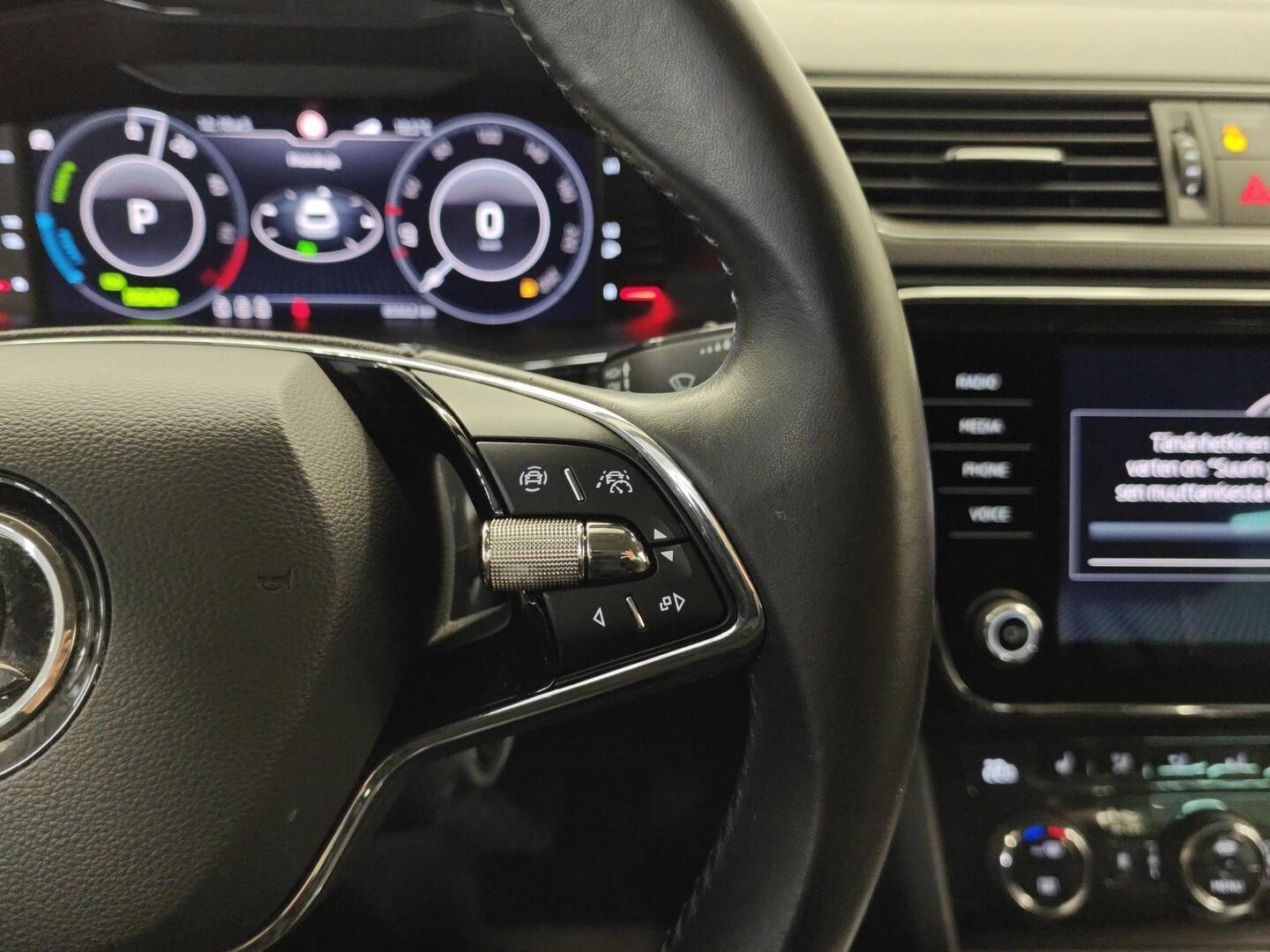 SKODA Superb 2021