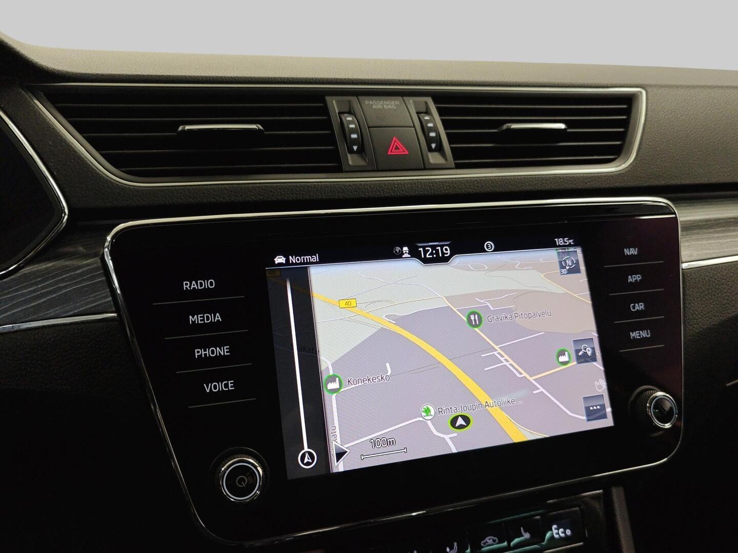 SKODA Superb 2021