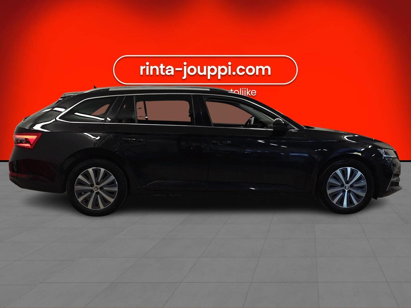 SKODA Superb 2021
