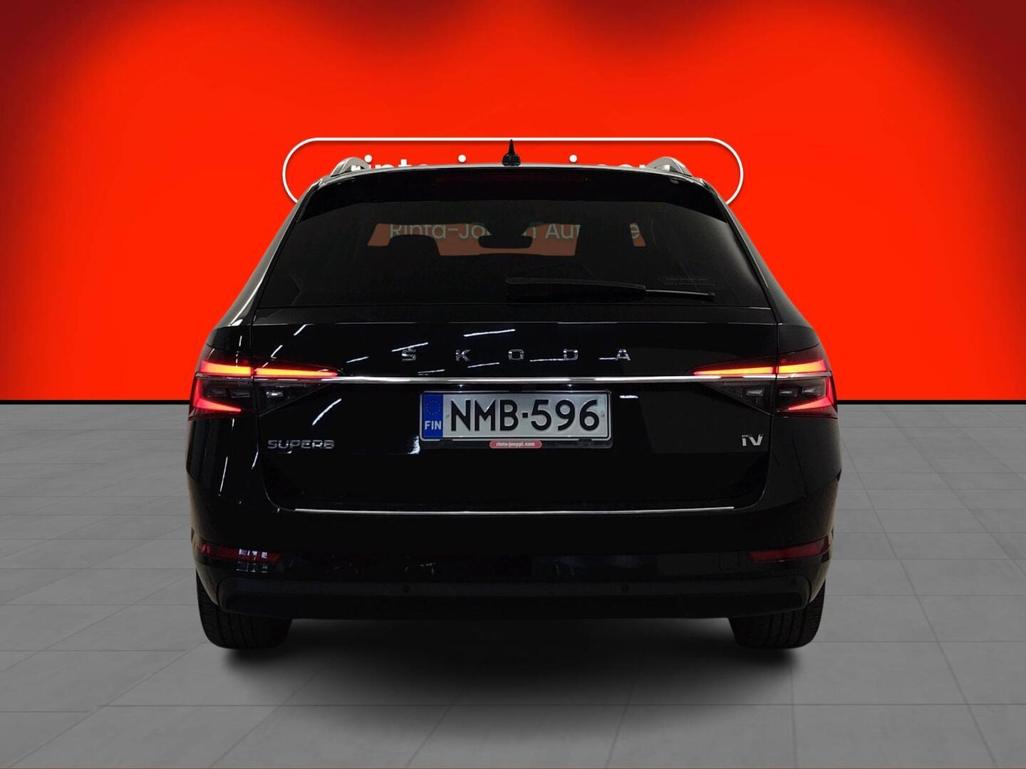 SKODA Superb 2021