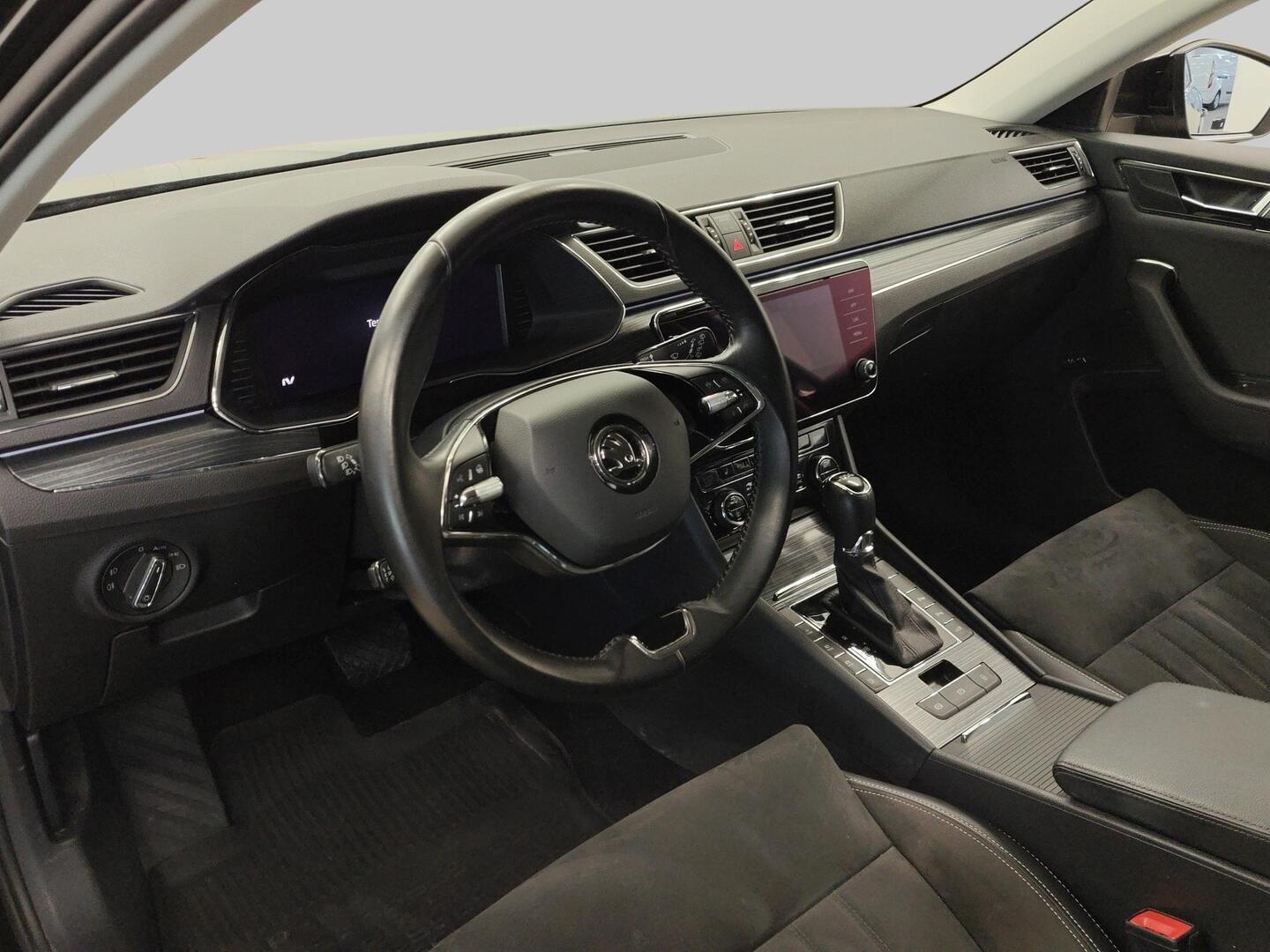 SKODA Superb 2021