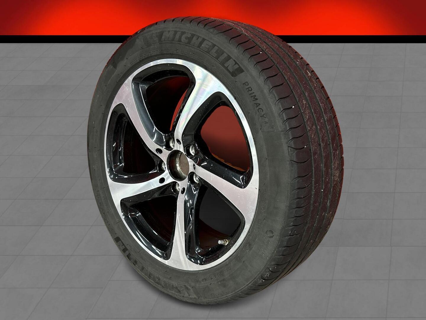 MERCEDES-BENZ E 2017