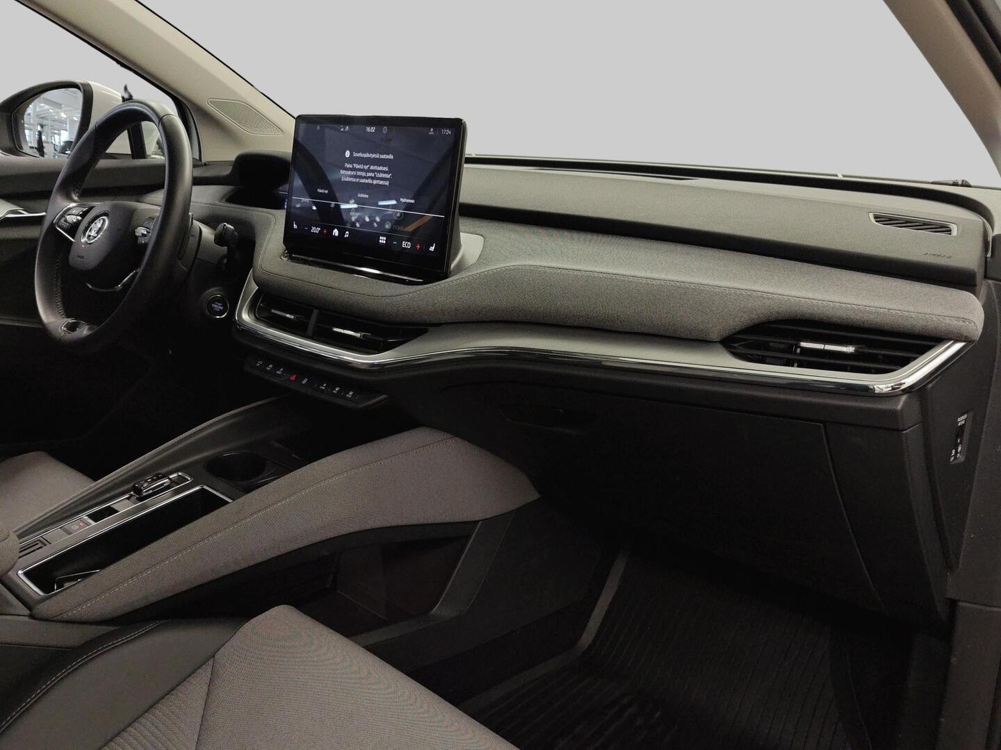 SKODA Enyaq 2024