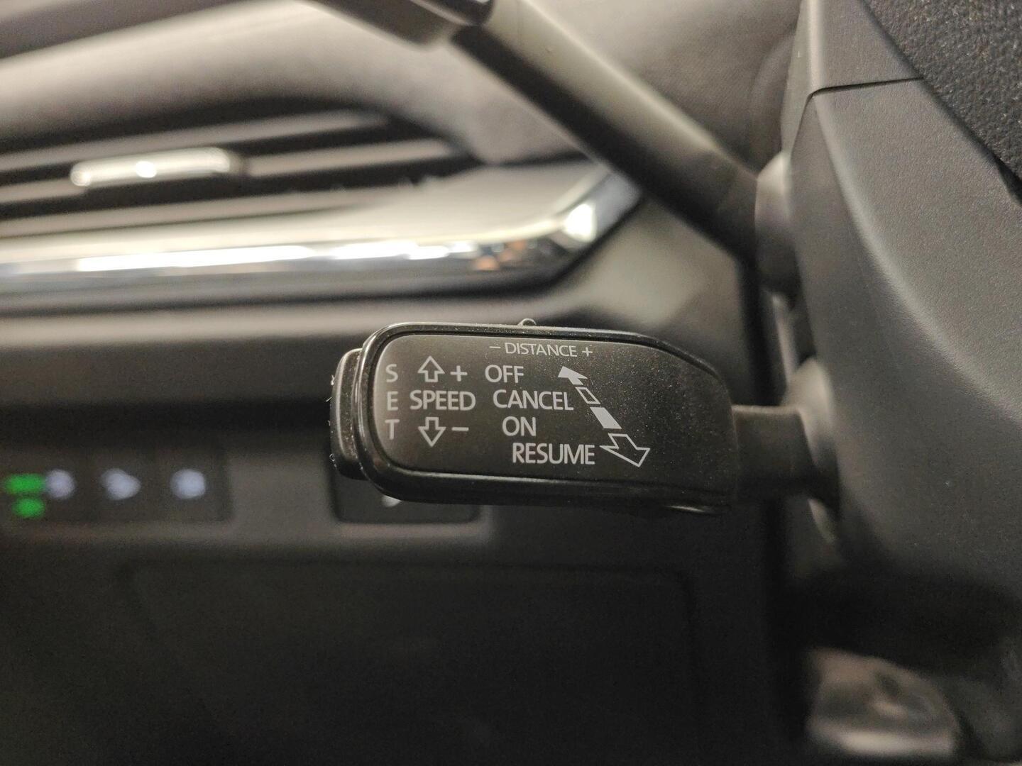 SKODA Enyaq 2024