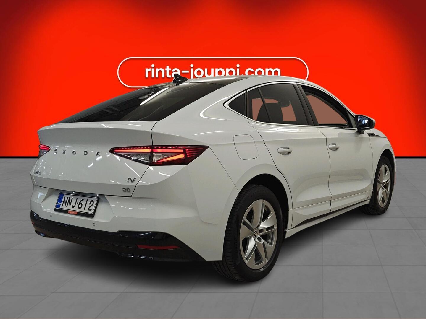 SKODA Enyaq 2024