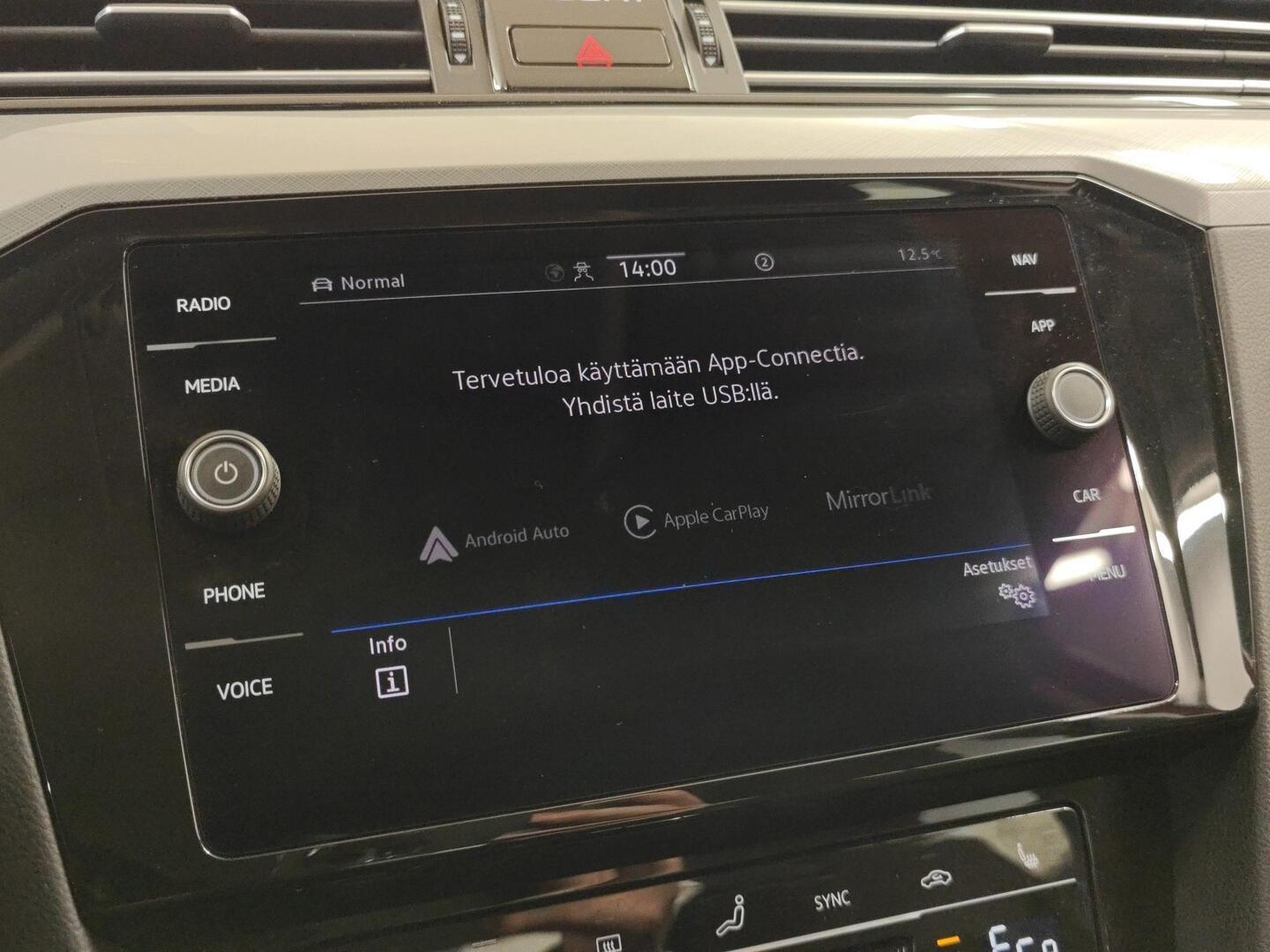 VOLKSWAGEN Passat 2021