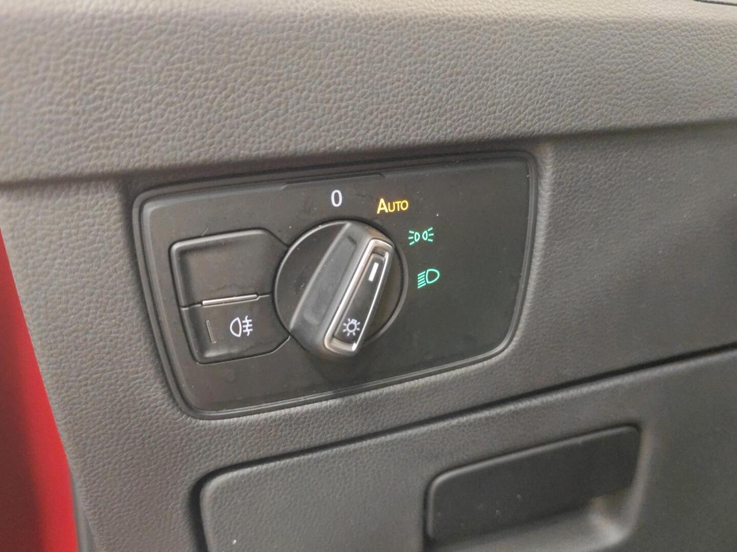 VOLKSWAGEN Passat 2021