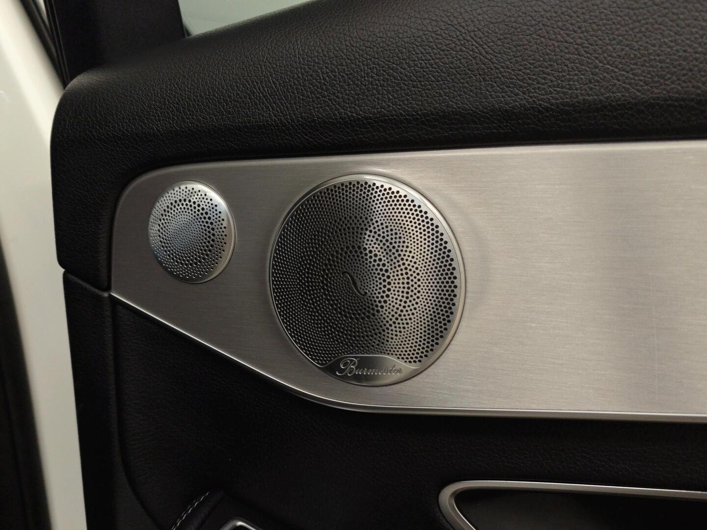 MERCEDES-BENZ C 2019