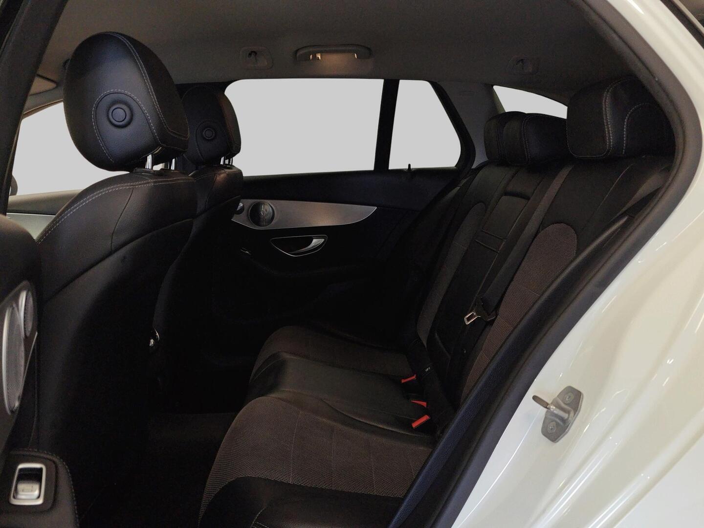 MERCEDES-BENZ C 2019