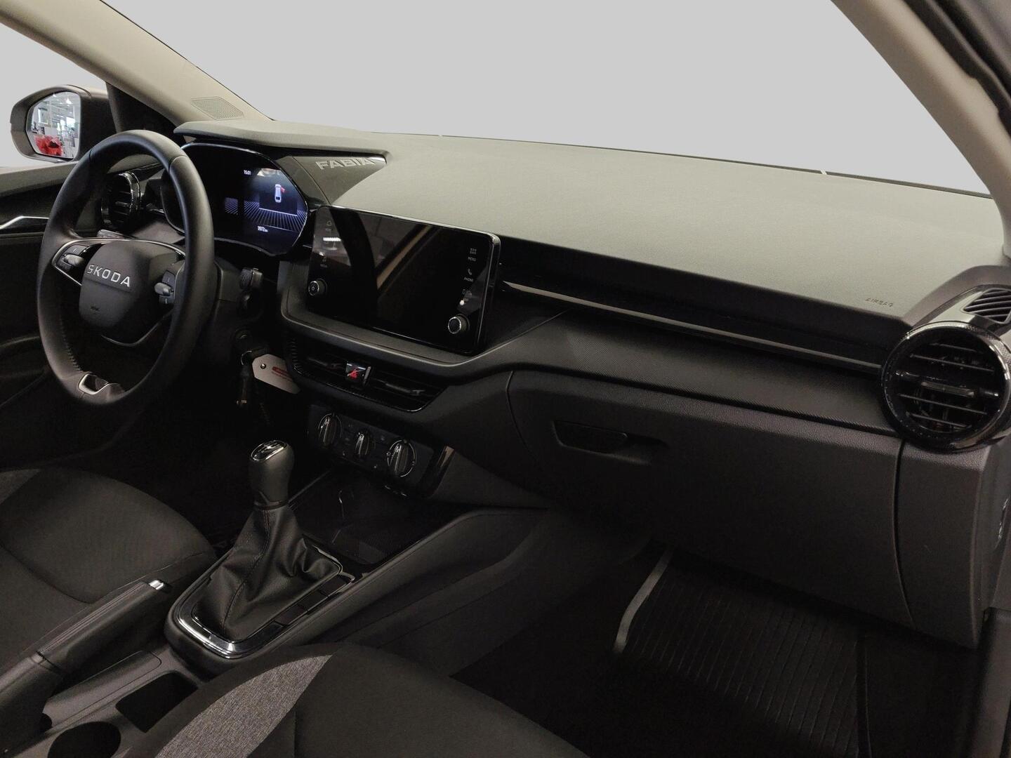 SKODA FABIA 2025