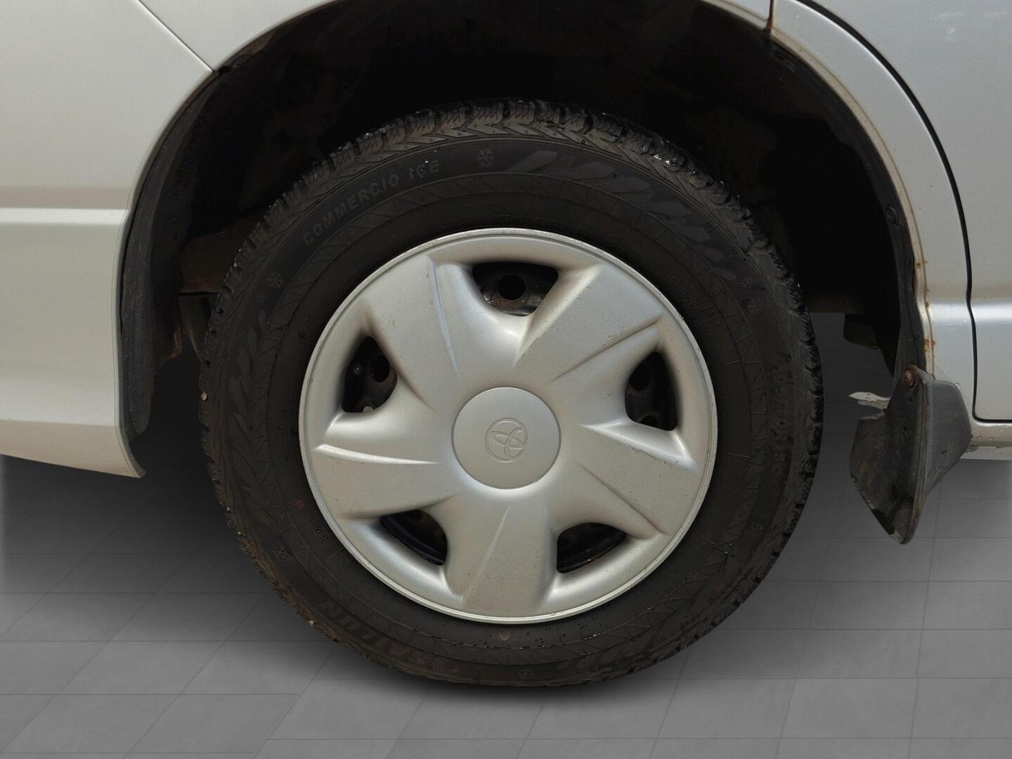 TOYOTA HIACE 2006